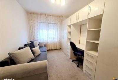 Apartament cu 3 camere decomandat în Central - 8