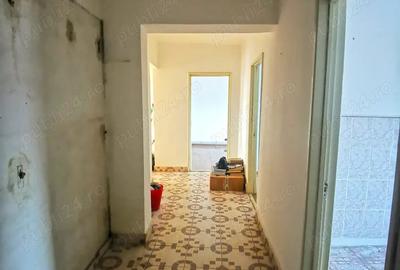 Apartament central 4 camere Tandarei - 4