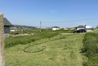 Teren de 500 mp, în Bucium