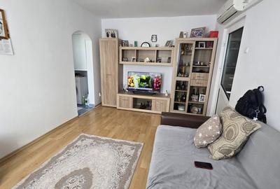 Apartament cu 2 camere semidecomandat, mobilat în 23 August - 6