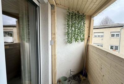 Apartament cu 2 camere semidecomandat în Micro 16 - 17