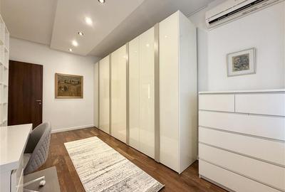 Apartament cu 4 camere decomandat în Herăstrău - 14