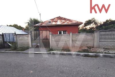 Teren Construcții intravilan de 1000 mp, în Cârcea