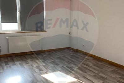 Parter + Etaj 1 de închiriat în vilă – 220 mp – Zona Vitan Mall - 11