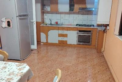 Apartament cu 2 camere decomandat în Central - 4