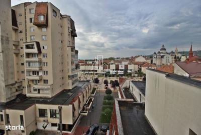 Apartament cu 5 camere decomandat în Ultracentral - 11