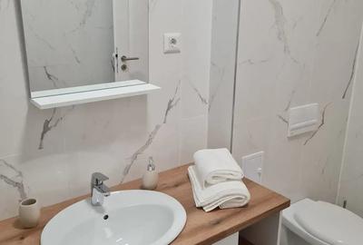 Se inchiriaza apartament 2 camere,FAIN TARE!!! - 1