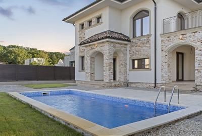 Vila de lux cu piscina, cartier rezidential, disponibila imediat - 15