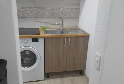 Garsonieră semidecomandată în Central - 2