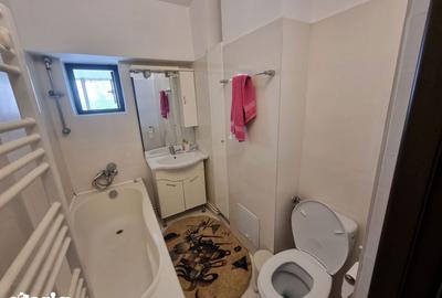 Apartament cu 3 camere decomandat în Dofteana - 9