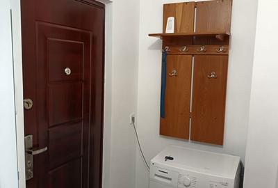 Garsonieră decomandată în Dosu Bricii