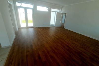 Casă individuală cu 4 camere cu Canalizare în Domnești - 18