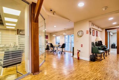 Spațiu comercial, de 149 mp, în Medicină - 4