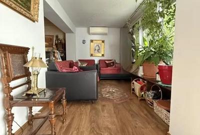 De vanzare apartament 3 camere decomandate, zona Odobescu, comision 0% - 3