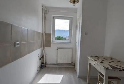 Apartament cu 2 camere decomandat în Gemenii - 1