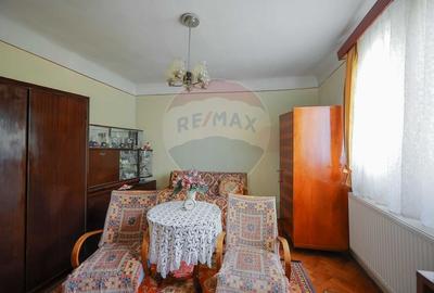 Casa cu 2 camere de vanzare in zona Iosia Strada Artarilor - 16