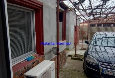 CASA DE VANZARE OVIDIU - 1