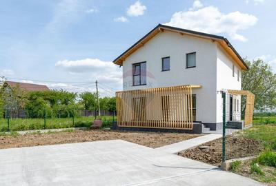 Casă individuală cu 4 camere cu Teren 450 Mp în Săbăreni - 13