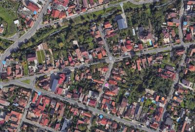 Teren pentru constructii in oras, zona centrala / loc de casa Parneava