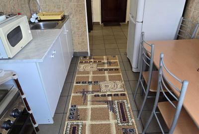 Apartament cu 2 camere semidecomandat în Craiovița Nouă - 6