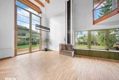 Casă cu 3 camere cu Teren 1017 Mp în Corunca - 2