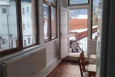 Garsonieră decomandată în Central - 9