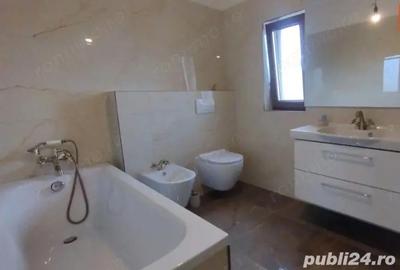 Casă cu 6 camere cu Teren 280 Mp în Săcălaz - 1