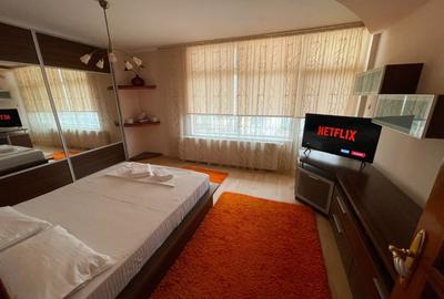 Apartament cu 3 camere decomandat în Sud - 11
