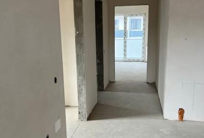 Apartament cu 3 camere, 66 mp, 2 balcoane, zona Terra - 9