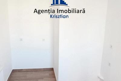 Apartament cu 3 camere semidecomandat în Careiului - 14