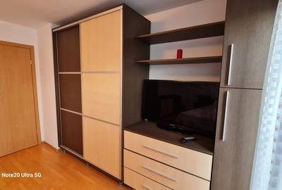 Apartament cu 2 camere decomandat în Florești - 1