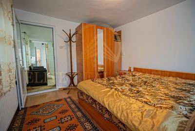 Casă cu 4 camere cu Canalizare în Trocadero - 8