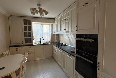 Apartament cu 4 camere decomandat, mobilat în Central - 2