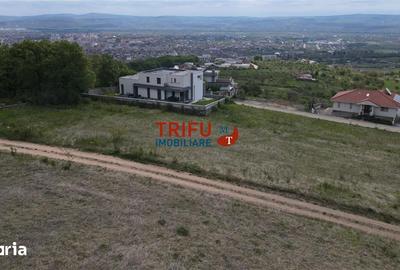 Teren de 1067 mp, în Central - 4
