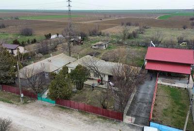 Casă cu 3 camere cu Teren 1600 Mp în Corbu - 5