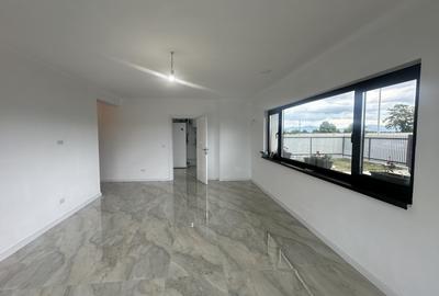 Casa pe un singur nivel 4 camere , in zona Harman - 3