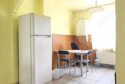 Apartament cu 4 camere semidecomandat în Gojdu - 7