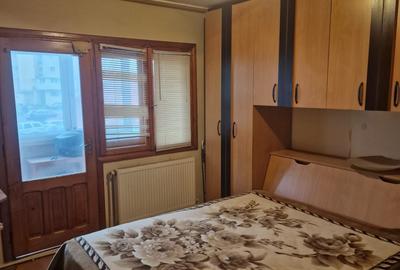 Poarta 6-apartament 3 camere, decomandate, cu  3 balcoane, etaj 1 - 5