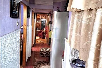 Apartament cu 4 camere decomandat în Viziru 3 - 9