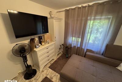 Apartament cu 4 camere decomandat în Micro 16 - 5