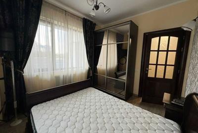 Apartament cu 3 camere decomandat în Calea Călărașilor - 4