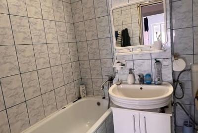 Apartament 2 camere decomandat  - Centru Civic, Str. Toamnei - 11