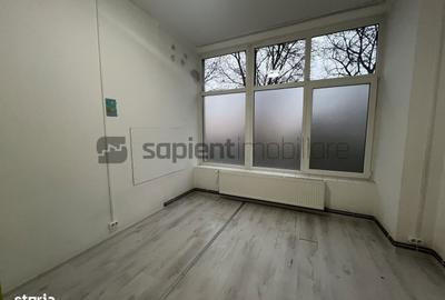 Spațiu comercial, de 231 mp, în Cantemir - 12