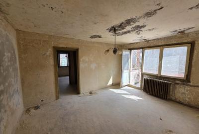 Apartament cu 2 camere semidecomandat în Central - 1