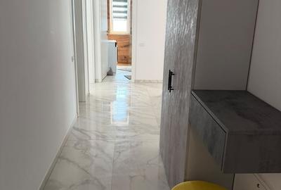 Apartament cu 2 camere decomandat în Giroc