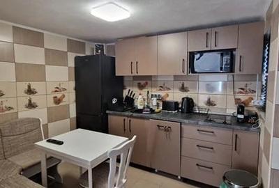 Casă cu Teren 1278 Mp în Buzoești