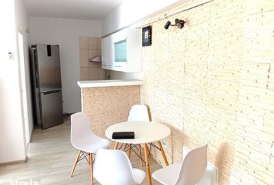 Apartament cu 3 camere decomandat în Aradul Nou - 8