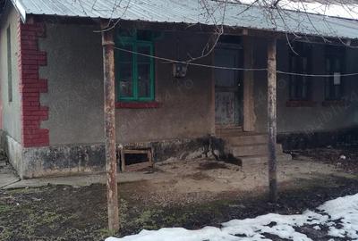 Casă în Inotești - 1