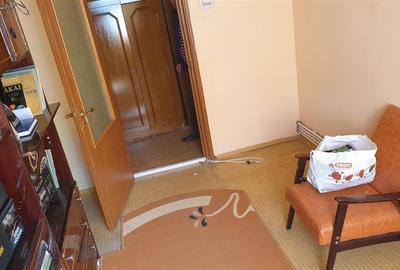 Apartament cu 3 camere decomandat în Viziru 3 - 6