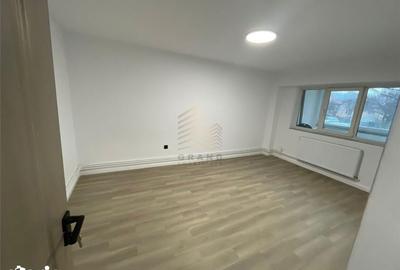 Spațiu comercial, de 60 mp, în Decebal - 11